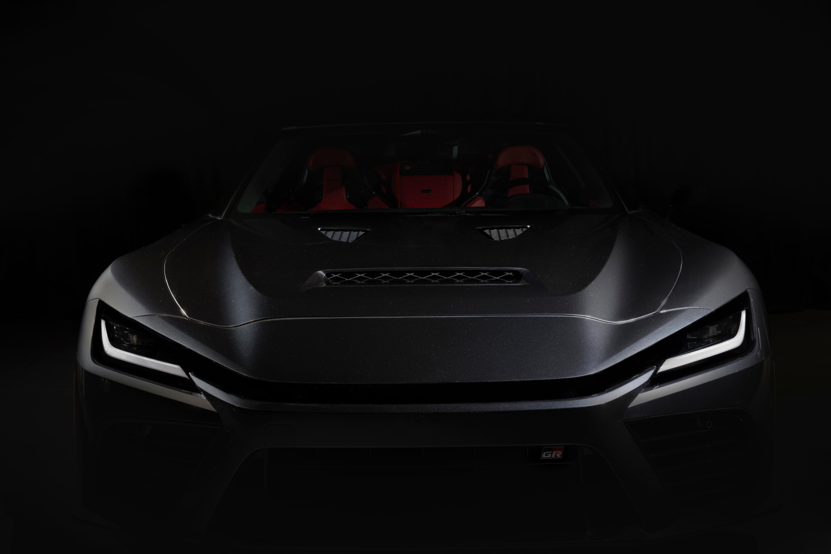 SMALL_20251205_02_25